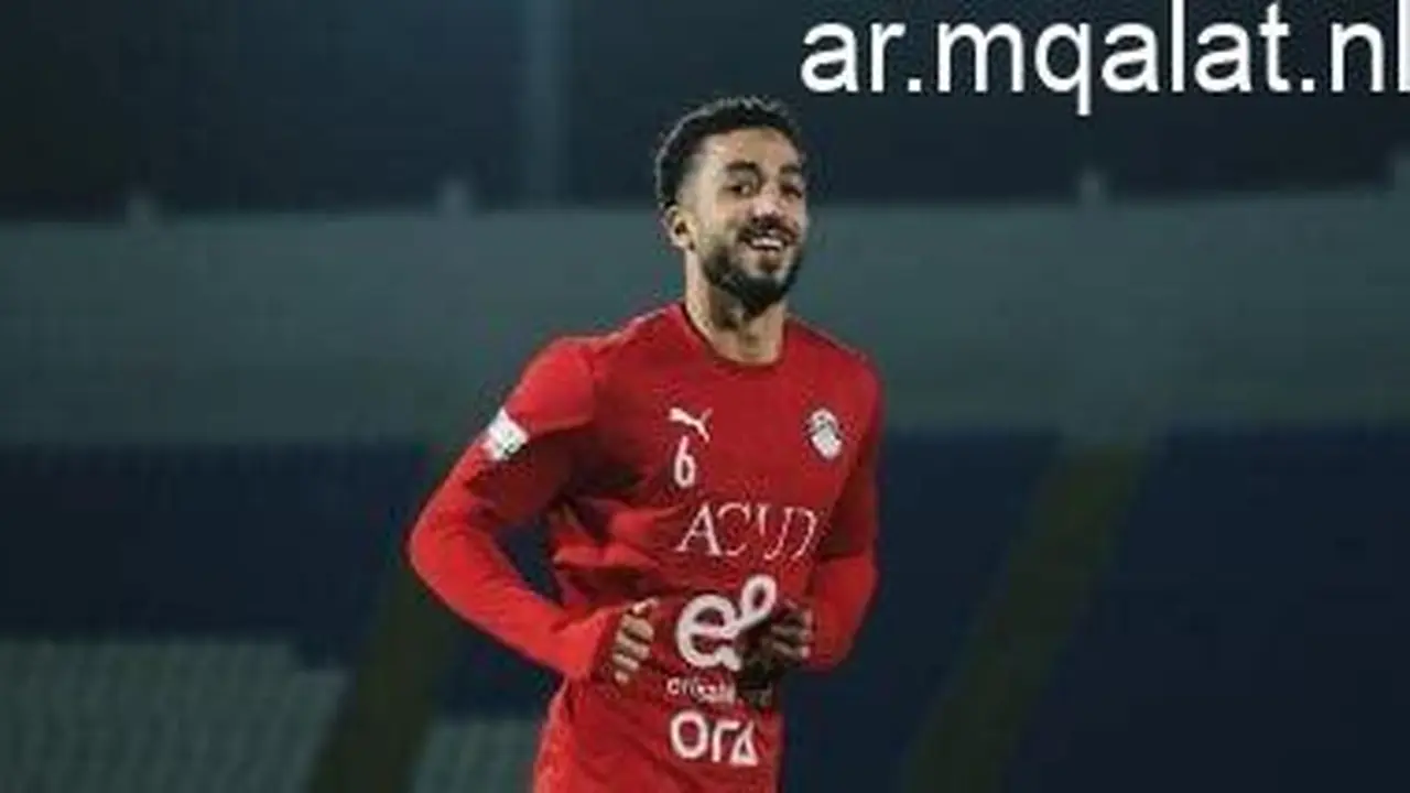 محمد عبد المنعم يقود دفاع مصر في ودية روسيا بعد غياب طويل